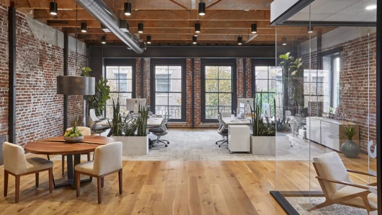 Licence to Occupy UK: Commercial Lease vs Licence Explained